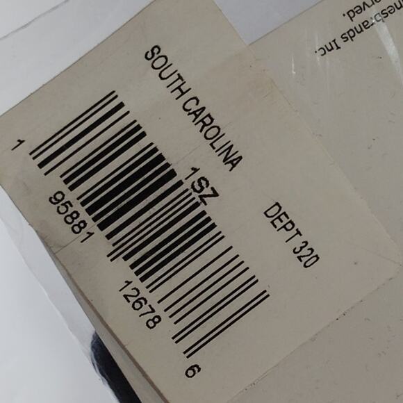 Hanes Face Mask, NCAA South Carolina Gamecocks Adult OS Black & Garnet - Picture 4 of 4